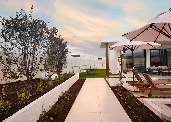 Villa Ashta / Color Block Fethiye