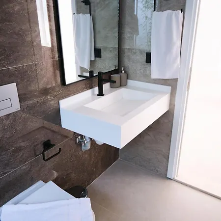 Ashta / Color Block فتحية